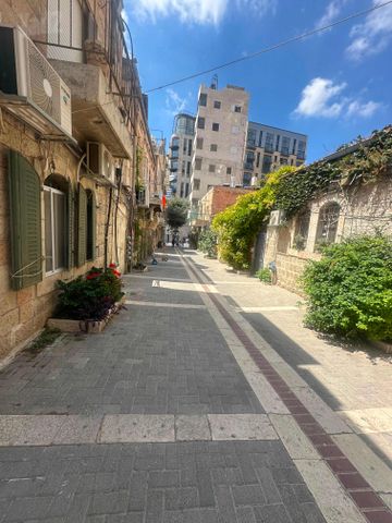 עזרת ישראל 