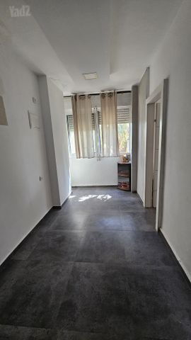 אהרון צייטלין 49
