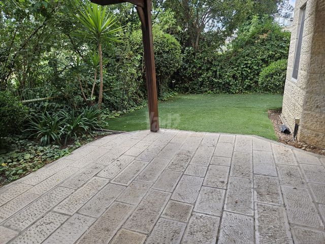 יוסף צבי רימון 