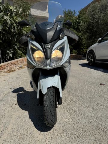 מודעת רכב סאן יאנג ג'וי-מקס 250 XI