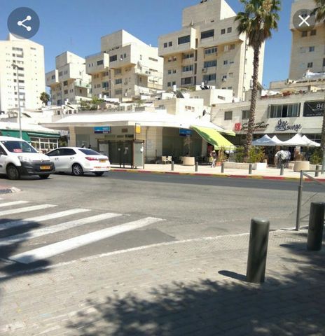 שדרות לוי אשכול 20