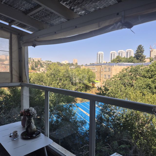 אברהם שטרן 67