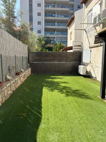 הצוף 3