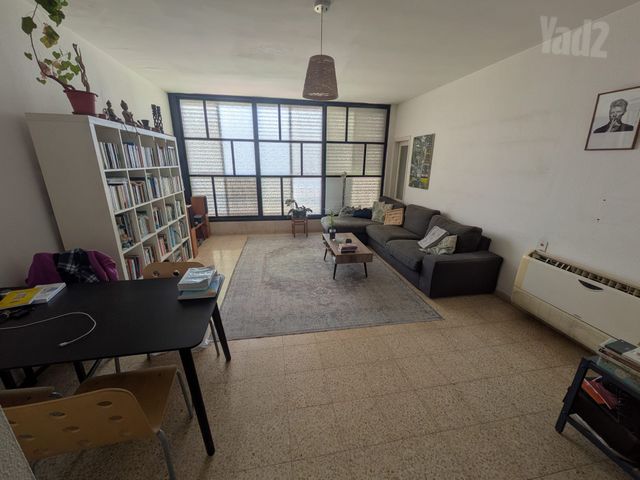 הכנסת הגדולה 10