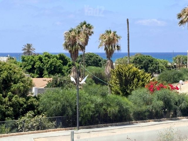 חצב 3
