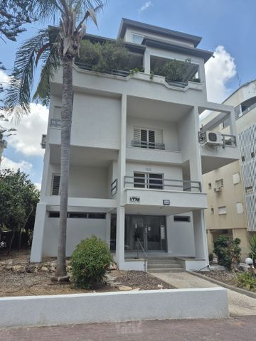 ד"ר מוסקוביץ' 35