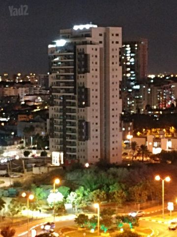 נתן אלתרמן 18