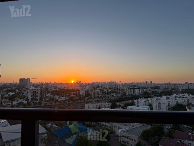 הרב ישעיהו משורר 18