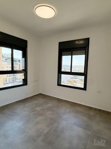 דירה להשכרה בירושלים — 5