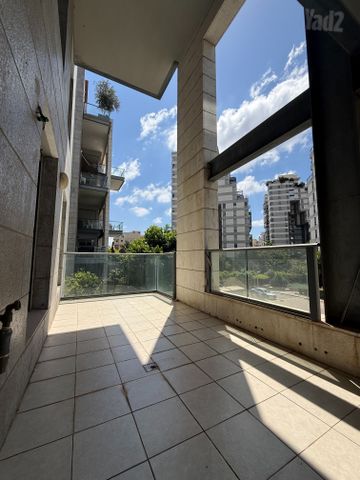 הירדן 
