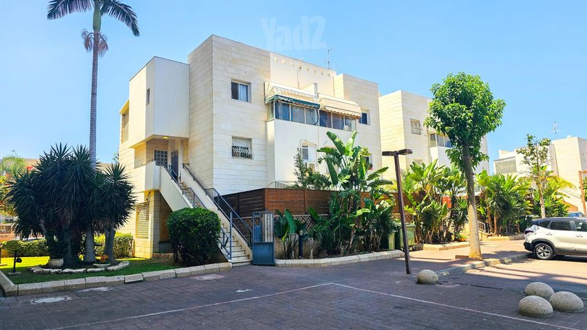 מנחם אוסישקין 