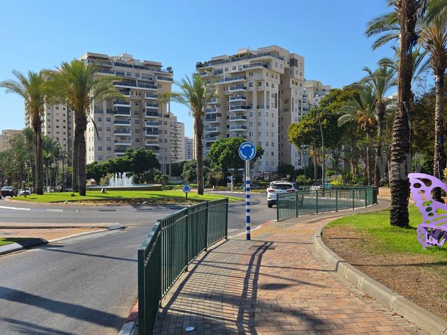 שדרות יצחק רבין 