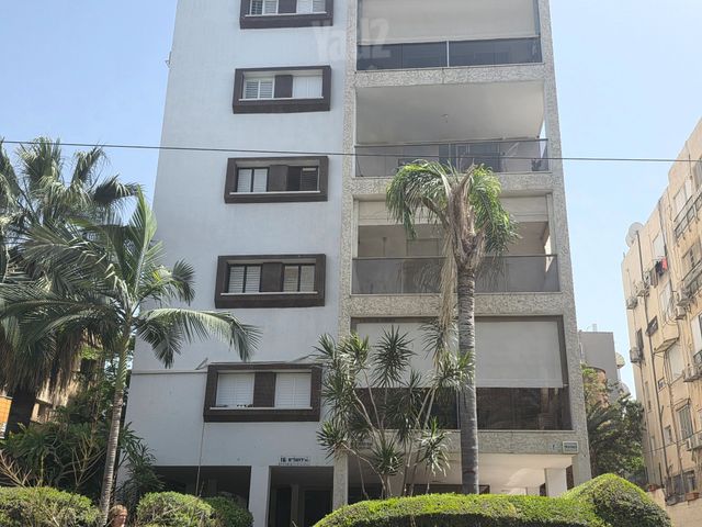 ירושלים 16