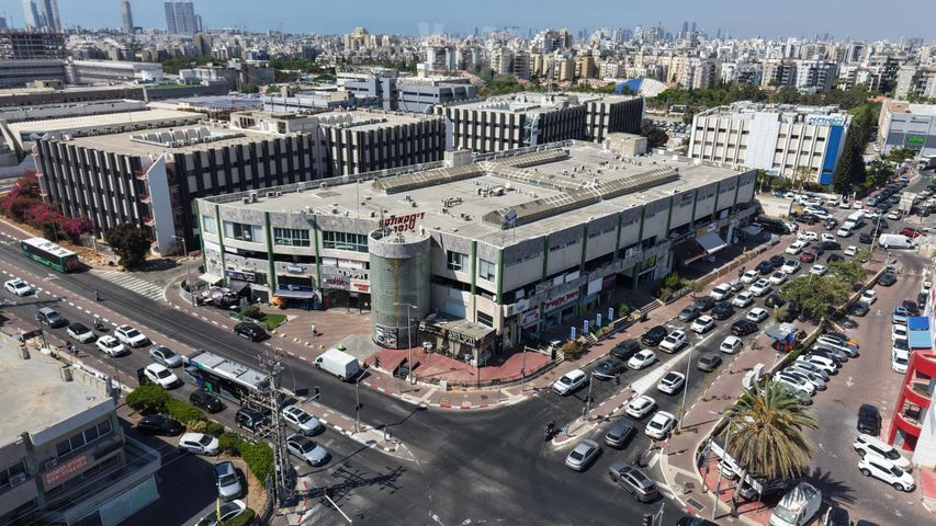 חנויות/ שטח מסחרי, מב"ת מערב, אזור תעשייה חדש, ראשון לציון