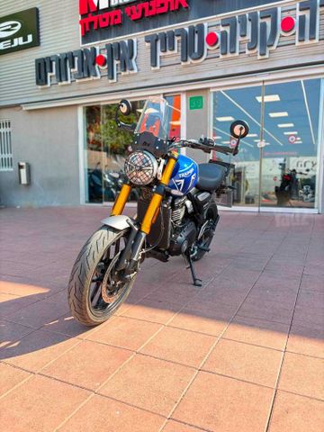 מודעת רכב טריומף Speed 400