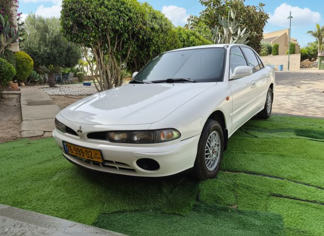 מודעת רכב מיצובישי