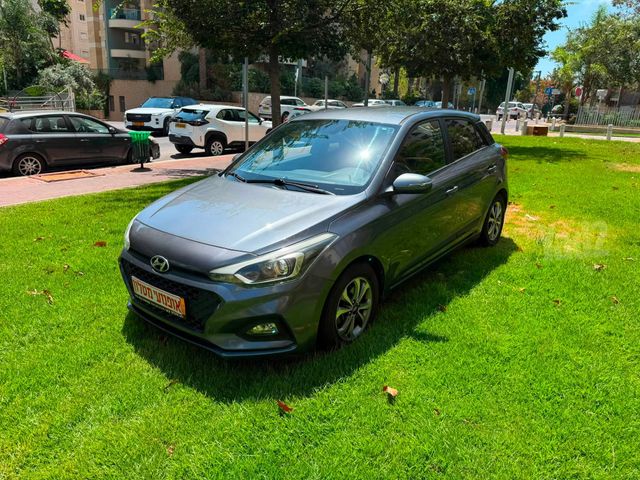 מודעת רכב יונדאי i20