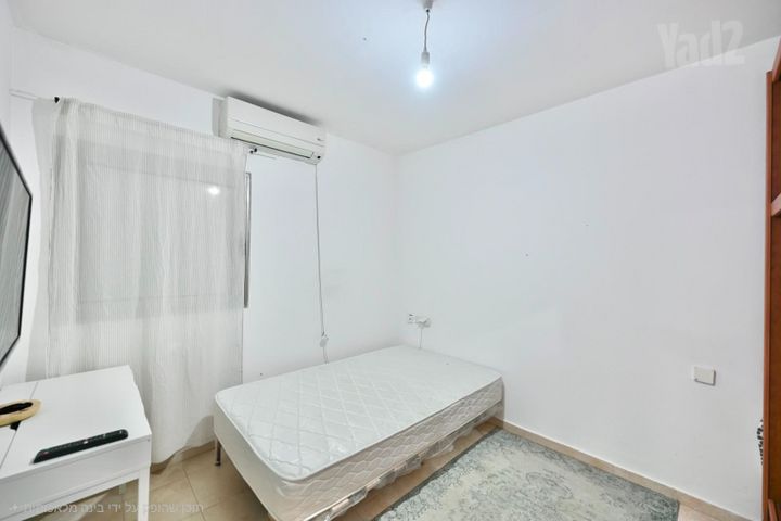 Rehovot, Israel 10