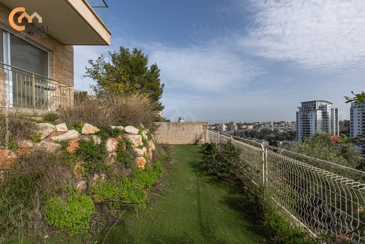 Haifa, Israel 5