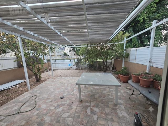 הרב ריינס 41