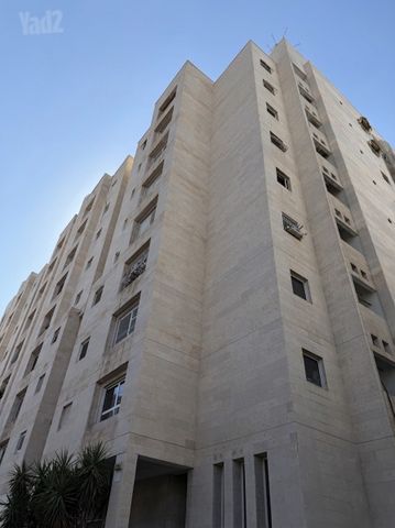 דירה, חרוזים, רמת גן