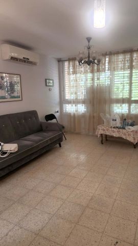 גאון הירדן 61