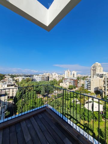 אלון