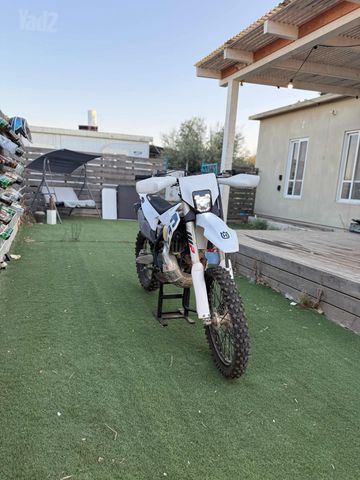 מודעת רכב הוסקוורנה TE300