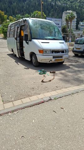 מודעת רכב ממונע אוטוקראוון