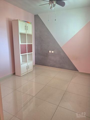 שדרות פנחס לבון 18