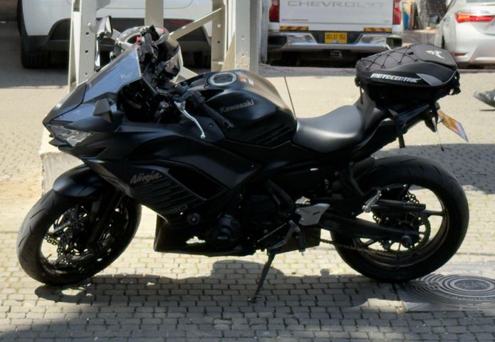 מודעת רכב קאוואסאקי נינג'ה 650