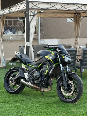 מודעת רכב קאוואסאקי Z650