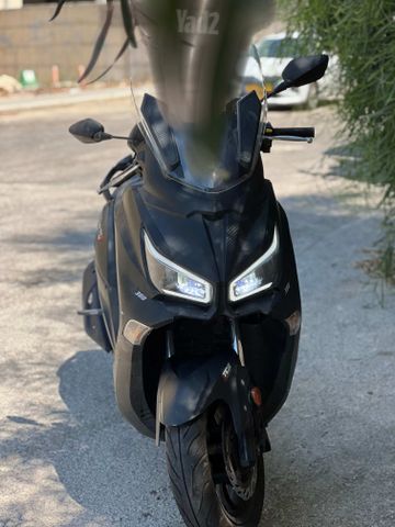 מודעת רכב סאן יאנג ג'וי-מקס Z-300