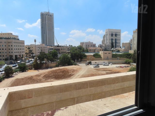 תורה מציון 17