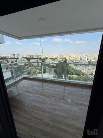 כצנלסון 49