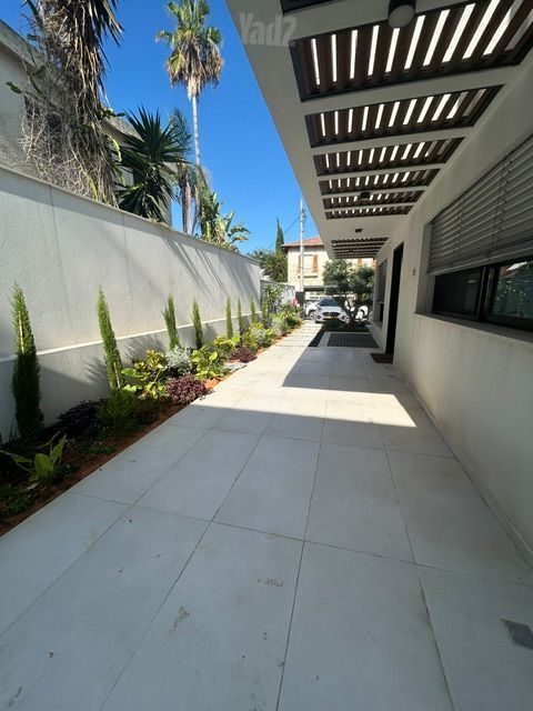 Herzliya, Israel 5