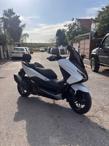 מודעת רכב הונדה FORZA350