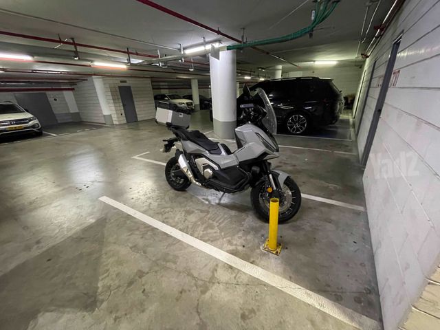 מודעת רכב הונדה X-ADV750