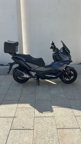 מודעת רכב סאן יאנג ADX 300
