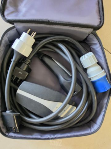 feedItemObj.data.row_1
