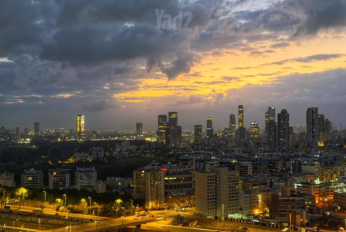 ניסים אלוני 3
