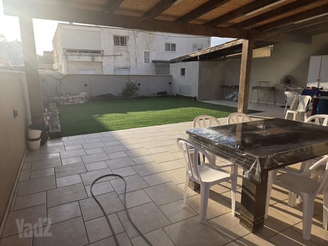 העצמאות 5