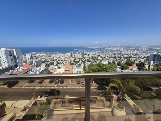 Haifa, Israel 4