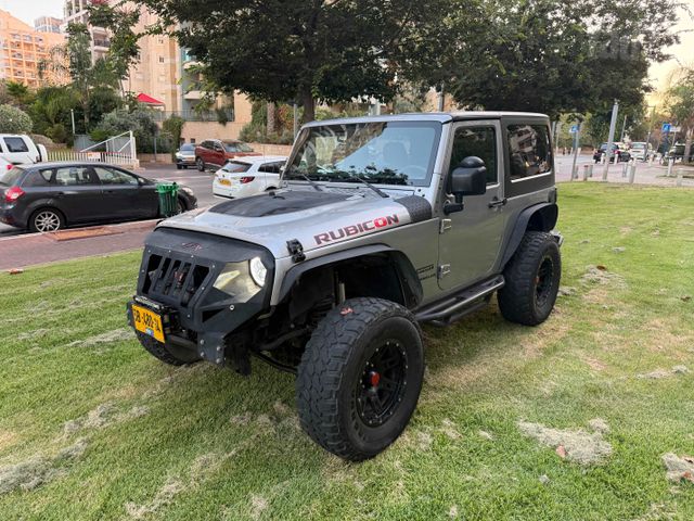 רנגלר Sport אוט׳ פנאי-שטח 4 מק 3 דל 3.6 (280 כ״ס)