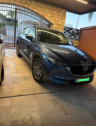 מודעת רכב מאזדה CX-5