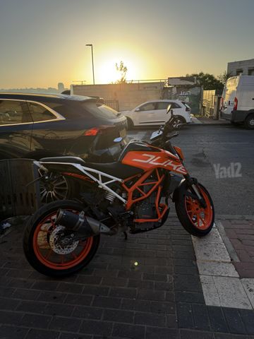 מודעת רכב KTM Naked Duke 390