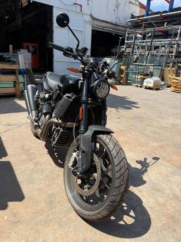 מודעת רכב אינדיאן FTR1200