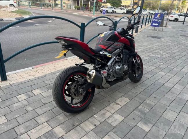 מודעת רכב קאוואסאקי Z900