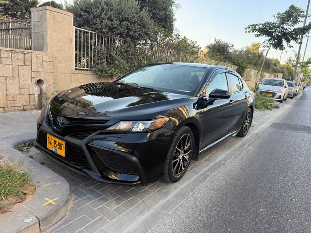 מודעת רכב טויוטה קאמרי