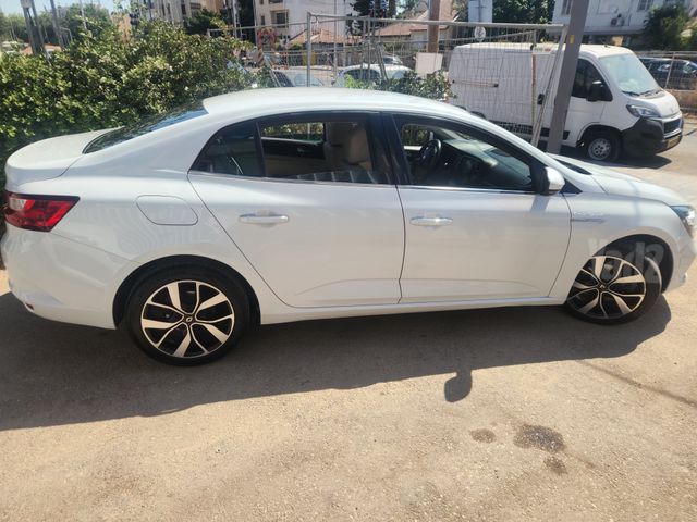 מודעת רכב רנו מגאן 2